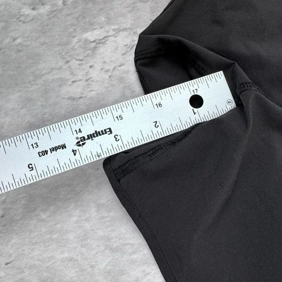 Lululemon Hotty Hot Short II Long 4" Womens 0 Black Athletic Gym Yoga Running - Picture 4 of 6